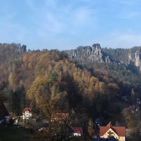 Zum Lilienstein Apartman *