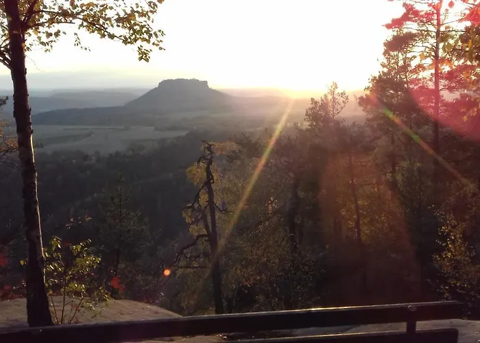 Zum Lilienstein 公寓